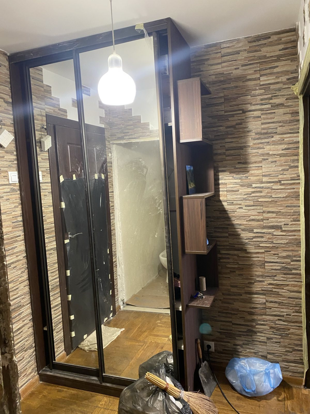 IMG-d01216b3d44ae1ae1163133458a97853-V